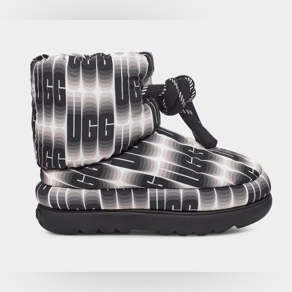 UGG Booties 🖤 - Picture 3 of 9